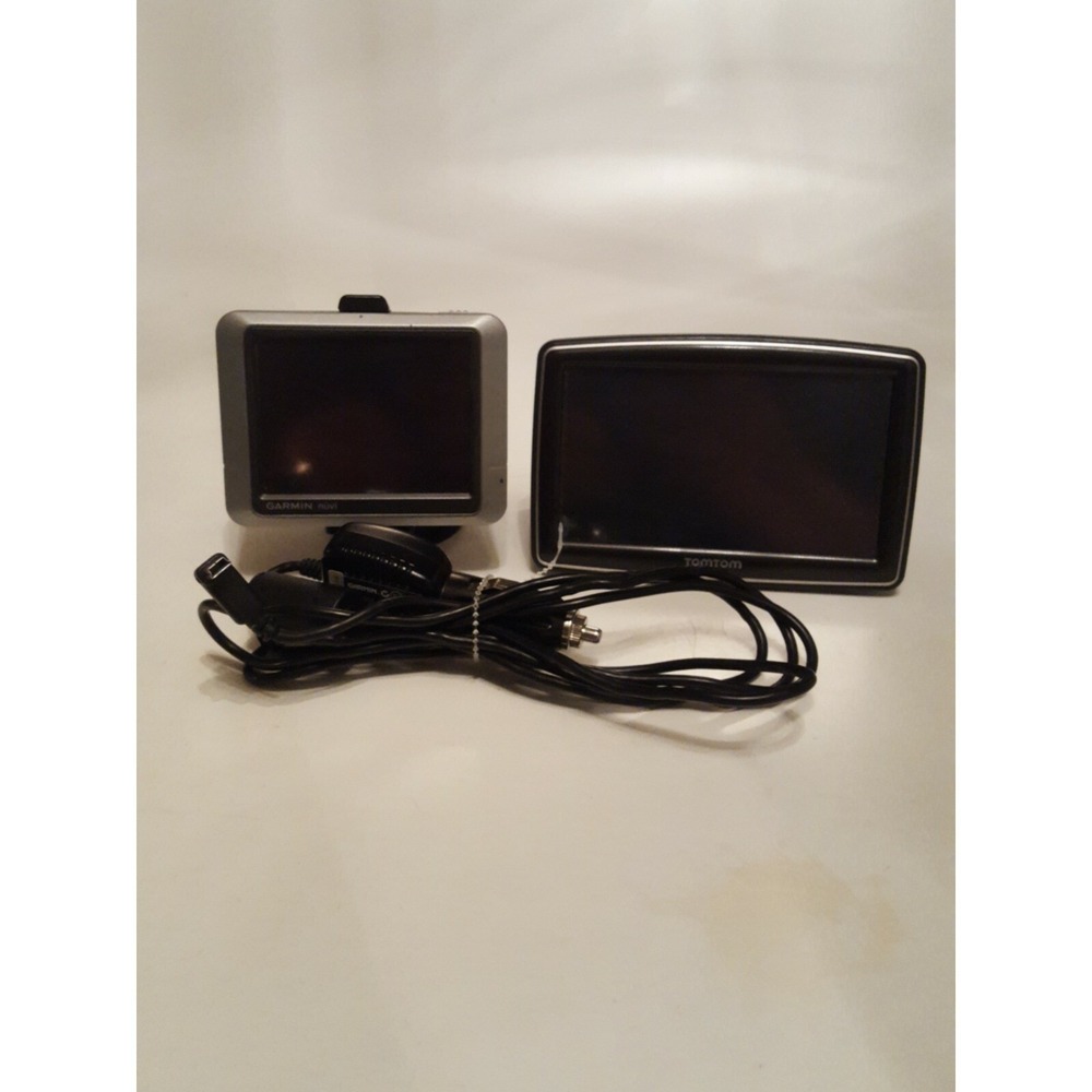 Tomtom xxl 310 & Garmin Nuvi 200 GPS Navigation units Untested